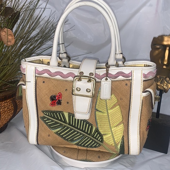 Coach | Bags | Coach Limited Edition Lady Bug Hampton Tote 4439 85x2 ...